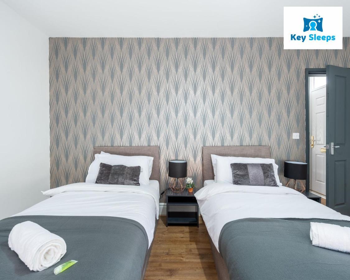 Five Bedroom Spacious Modern House By Keysleeps Short Lets Workington Lake District Beach Zewnętrze zdjęcie