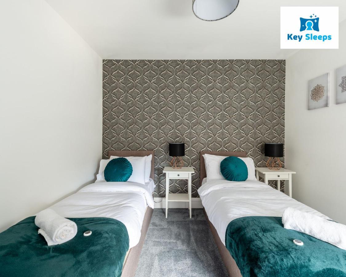 Five Bedroom Spacious Modern House By Keysleeps Short Lets Workington Lake District Beach Zewnętrze zdjęcie